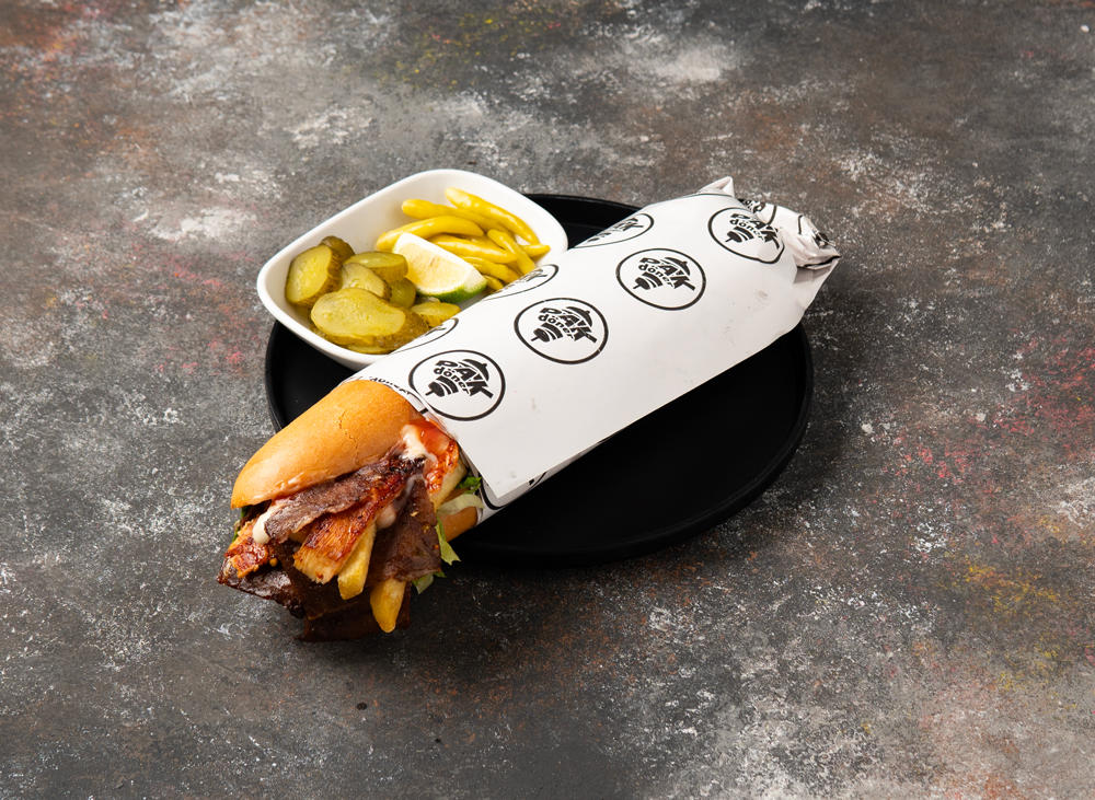 Sandviçte Et, Tavuk Karışık Dürüm