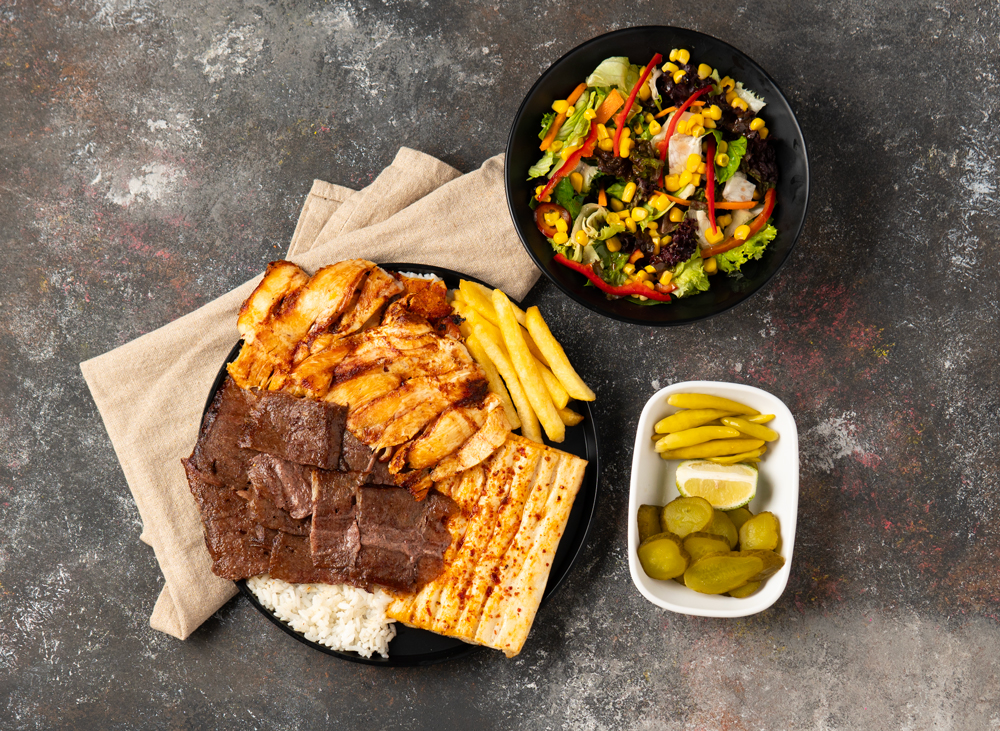 Karışık Et Tavuk Pilav Üstü