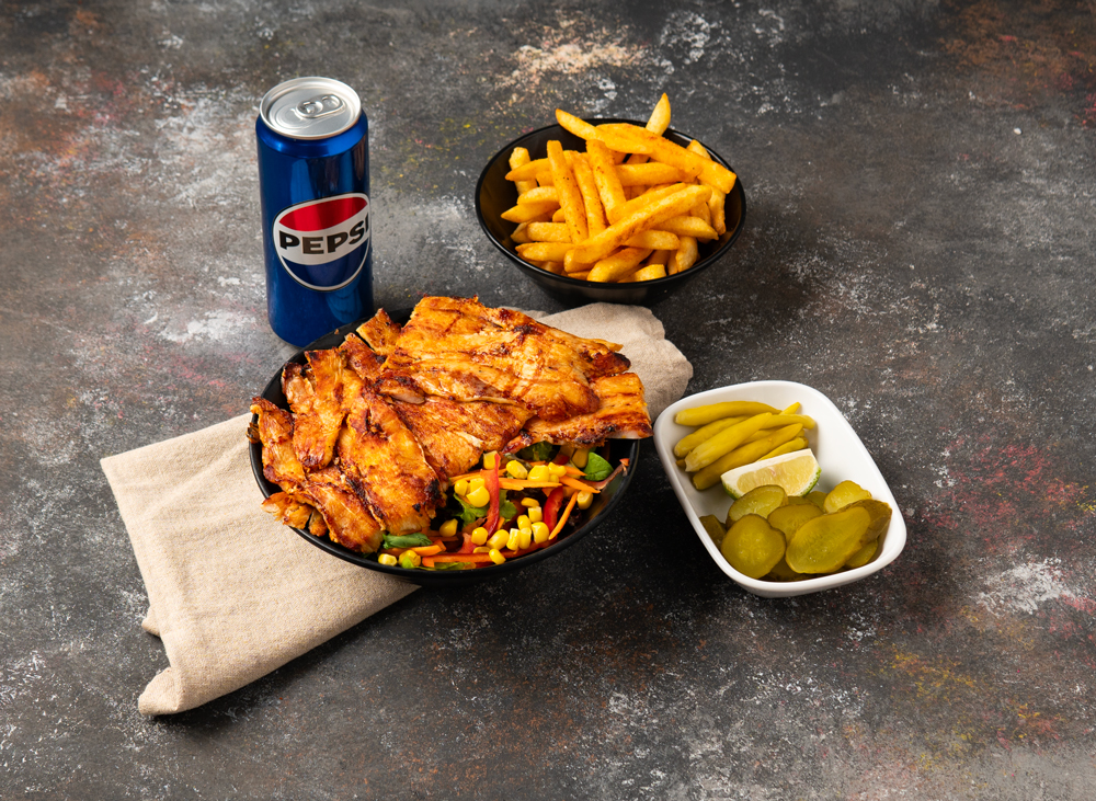 (Menü) Salata Üstü Yaprak Tavuk